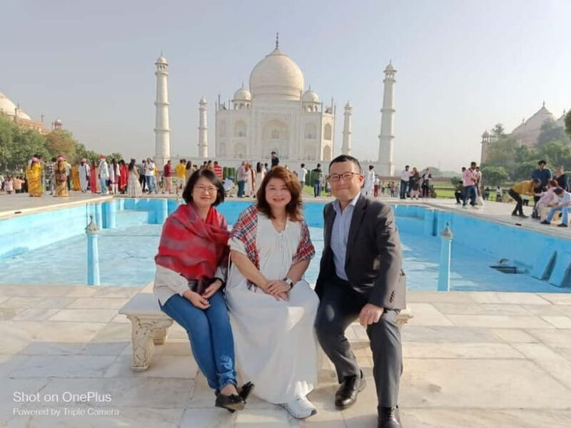 From Jaipur: Taj Mahal & Agra Private Guided Day Tour - Discovering Agra Fort: A Fortress of Grandeur