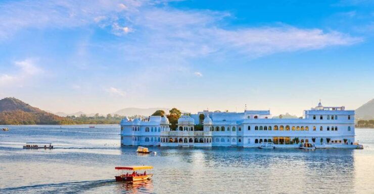 From Jaipur to Udaipur via Pushkar Private Tour by Cab - Highlights