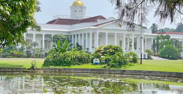 From Jakarta : Botanical Garden, Waterfalls, Natural Views - Questions You May Have