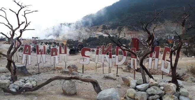 From Jakarta : Mount Dieng Plateau 4 Day 3 Night - Tour Highlights