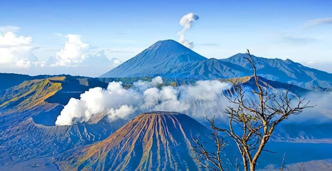 From Jakarta : Mount Dieng Plateau 4 Day 3 Night - Essential Packing List
