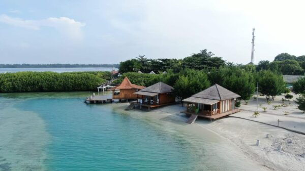 From Jakarta : Private Tour 5 Days 4 Night Jakarta Explore - Day 5: Adventure at Thousand Island
