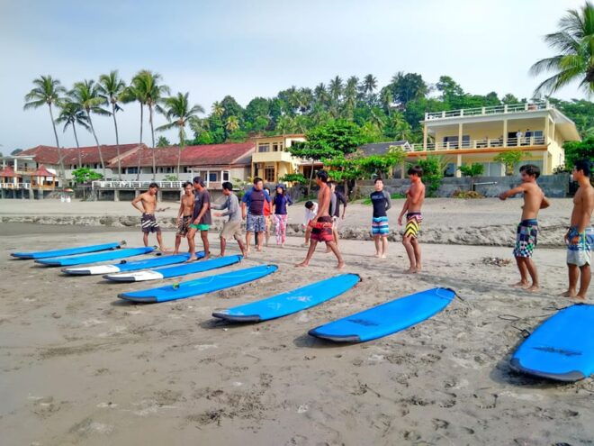From Jakarta : Surfing Lesson 2 Day 1 Night - Accommodation at Sukabumi Queen Harbor