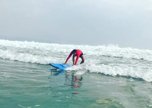 From Jakarta : Surfing Lesson 2 Day 1 Night - Local Food Options and Free Time
