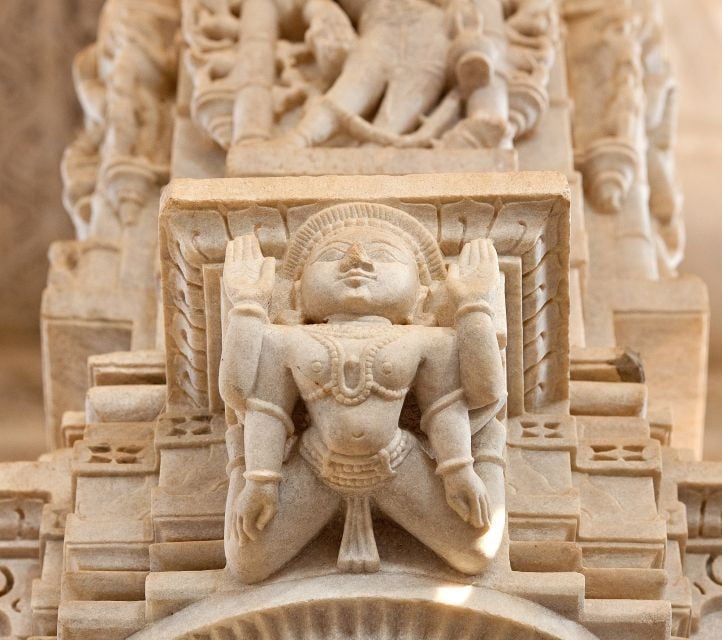From Jodhpur: Kumbhalgarh Fort and Ranakpur Temple Day Trip - Activity Details