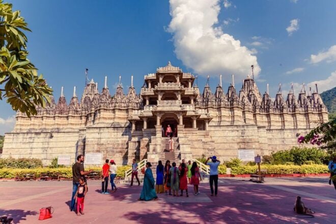 From Jodhpur: Kumbhalgarh Fort and Ranakpur Temple Day Trip - Pickup and Availability