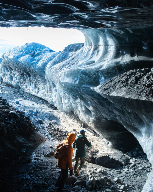 From Jökulsárlón: Vatnajökull Glacier Blue Ice Cave Tour - A cave that changes with the season