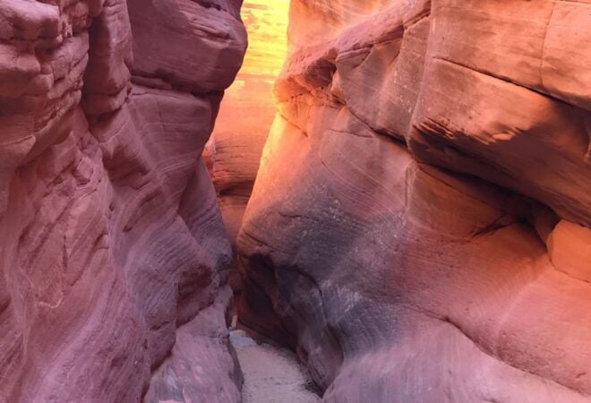 From Kanab: 3-Hour Peek-a-Boo Slot Canyon Hiking Tour - Reservation Details