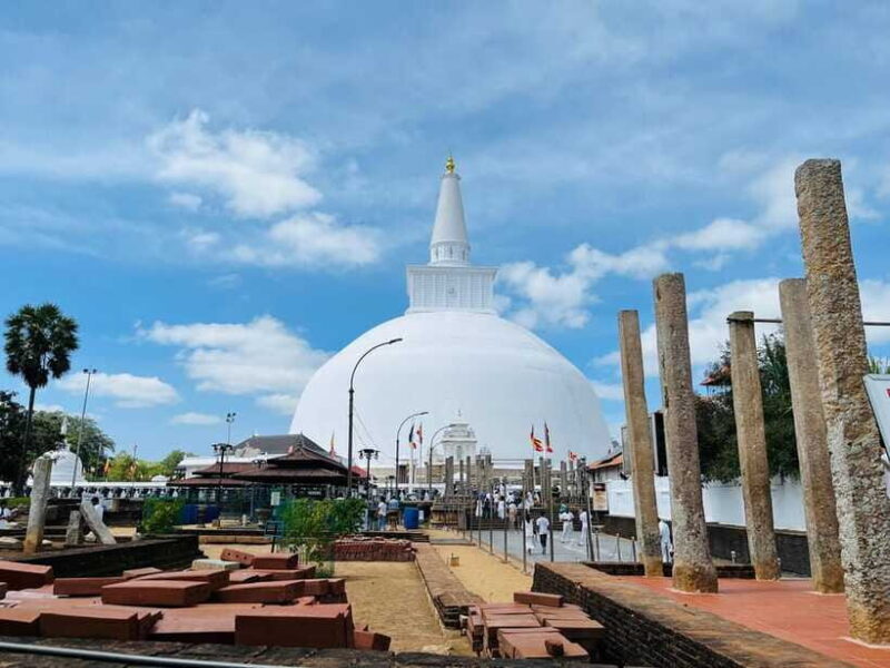 From Kandy: Anuradhapura Day Trip with Lunch - Good To Know