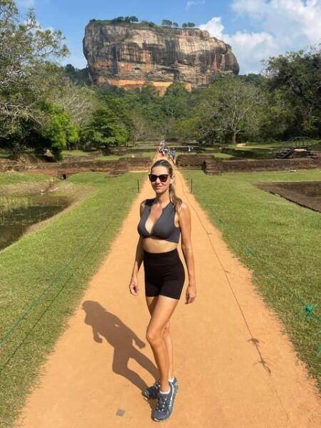From Kandy: Pidurangala Rock and Minneriya National Park - Best Times to Visit