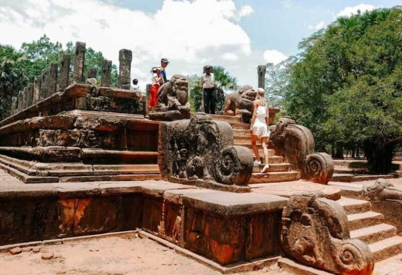 From Kandy : Polannaruwa ancient city with Farmers Lunch - Value for Money and Overall Impression