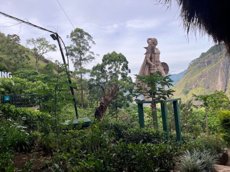 From Kandy Train, and Pool Club Day Tour With Pickup - Tour Duration and Itinerary Flexibility