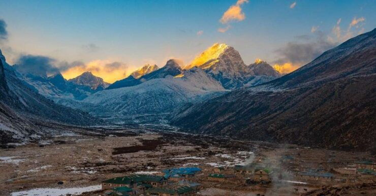 From Kathmandu: 15 Day Everest Base Camp & Kalapathar Trek - Trek Duration and Guide Availability