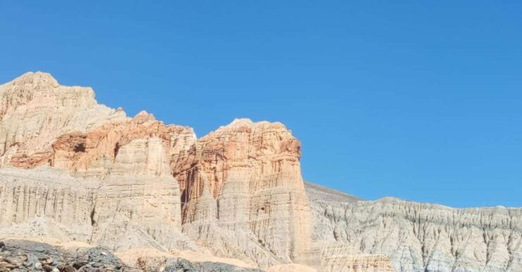 From Kathmandu: 6-Day Upper Mustang Region Private 4WD Tour - Experiencing the Upper Mustang Region