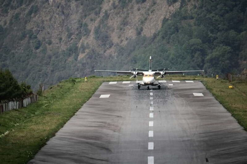 From Kathmandu: Flight to Lukla with Scenic Views - The Flight Experience: What You Can Expect
