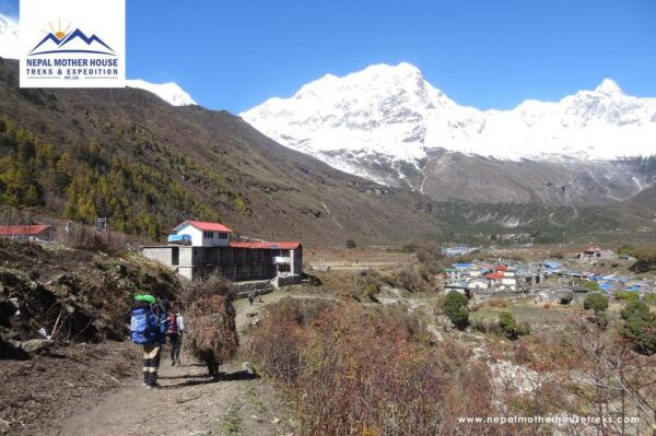 From Kathmandu: Manaslu Circuit Tea House Trek 11 Days - Break Down