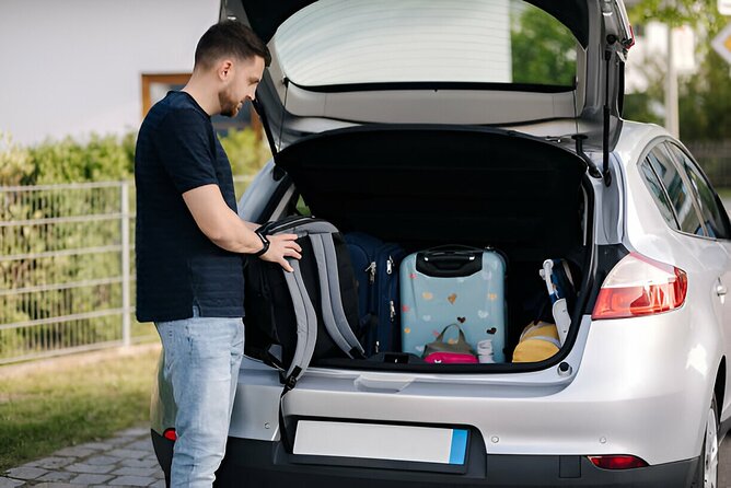 From KEF Airport: Private Transfer to Reykjavik in Iceland - Customer Experience