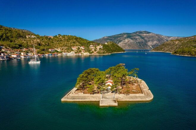 From Kefalonia: Bus & Boat Tour to Ithaca With Swim Stops - Experience