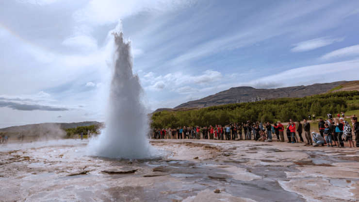 From Keflavik Airport: Private Golden Circle Tour in Iceland - Itinerary Highlights