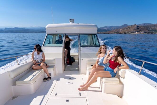 From Kissamos: Private Boat Cruise to Historic Pirate Island - Customer Reviews and Testimonials