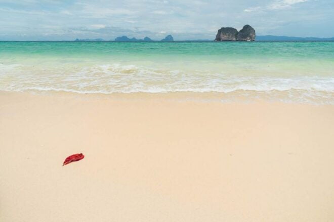 From Ko Lanta: 4 Islands Snorkeling Tour by Long Tail Boat - Full Description