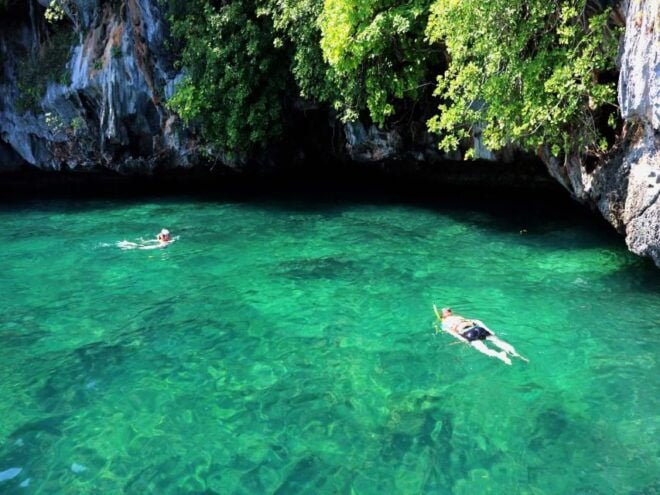 From Ko Lanta: 4 Islands Snorkeling Tour by Long Tail Boat - Review Summary