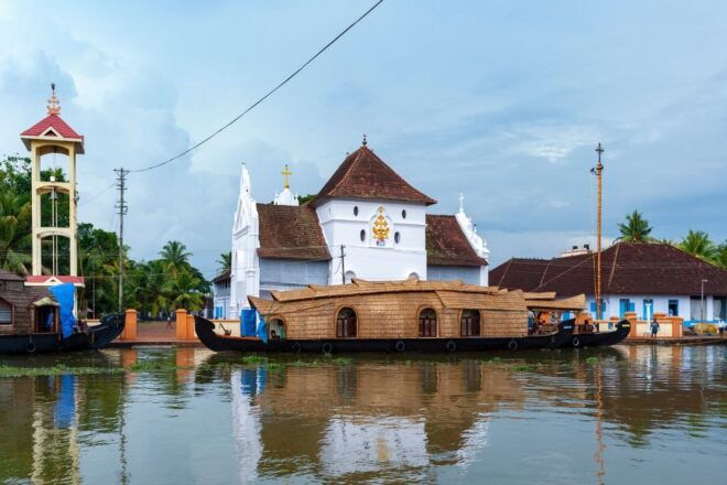 From Kochi: Private Backwater Houseboat Cruise Tour - Additional Details
