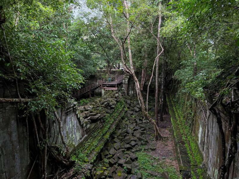 From Koh Ker: Full-Day Private Tour of Cambodian Temples - Good To Know
