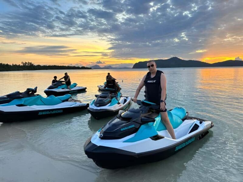 From Koh Samui: Pink Dolphin Boat Tour to Khanom with Lunch - Who Is This Tour Best For?