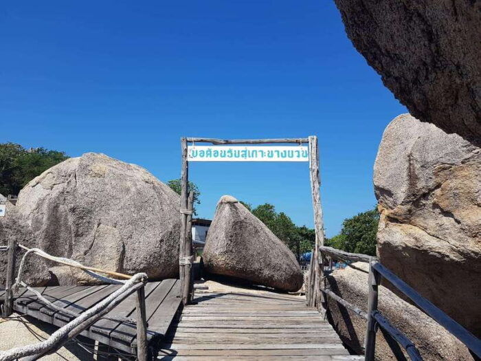 From Koh Samui: Private Speedboat Tour to Koh Tao & Nangyuan - Pickup and Transfer