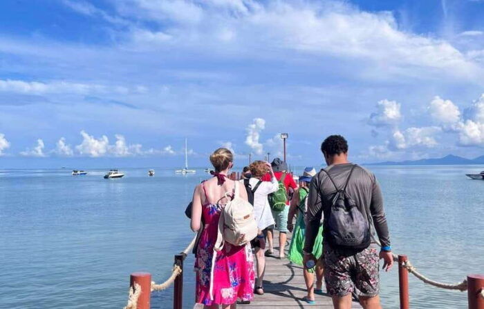 From Koh Samui: Private Speedboat Tour to Koh Tao & Nangyuan - Discovering Koh Nangyuan