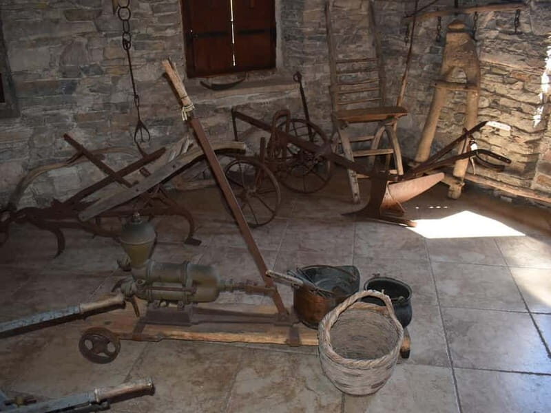 From Korcula Town: Local Wine & Sightseeing Half-Day Tour - Scenic Drive and Viewpoints