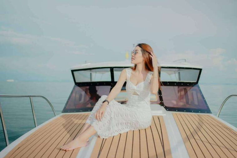 From Krabi: 4 Islands Day Trip by Luxury Speed Boat - Group Size and Pickup Information