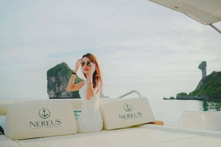 From Krabi: 4 Islands Private Haft-Day By Luxury Speed Boat - Inclusions and Amenities