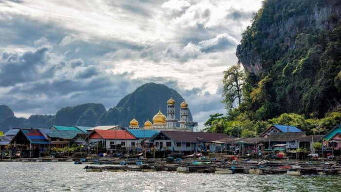 From Krabi, Ao Nang: James Bond Island by Speedboat Trip - Lunch and Refreshments