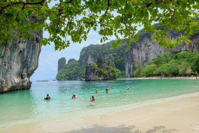 From Krabi: Hong Islands Day Trip by Speedboat With Lunch - Inclusions and Safety