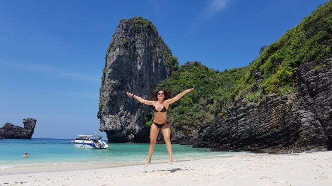 From Krabi: Phi Phi Islands Small Group Tour - Full Description of the Activity