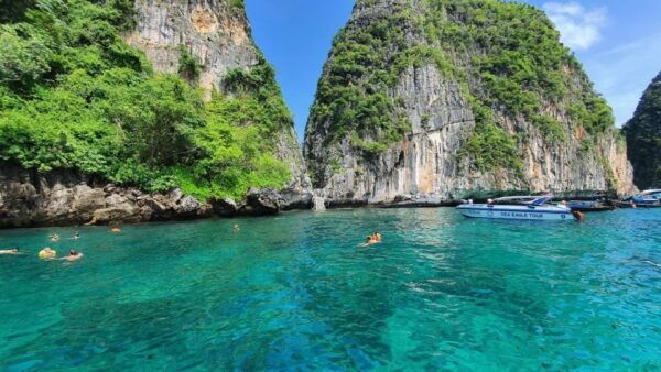 From Krabi: Phi Phi Islands Speedboat Day Tour - The Sum Up