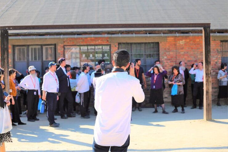 From Krakow: Auschwitz Birkenau Small Group Tour With Pickup - Optional Extras