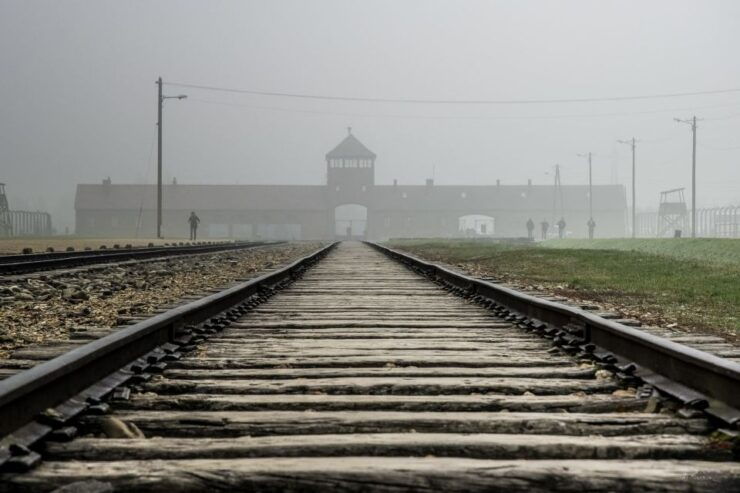 From Krakow: Auschwitz-Birkenau Tour With Transportation - Transportation and Meeting Points