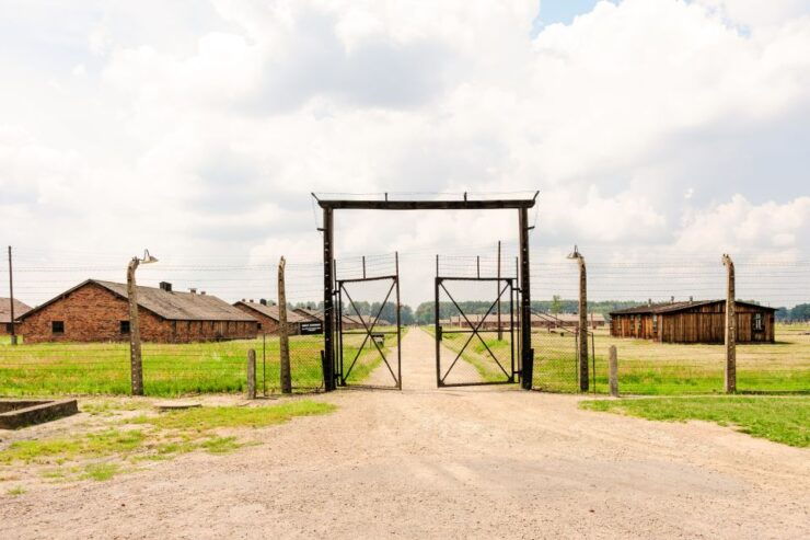 From Krakow: Auschwitz-Birkenau Tour With Transportation - Multilingual Live Tour Guides Available