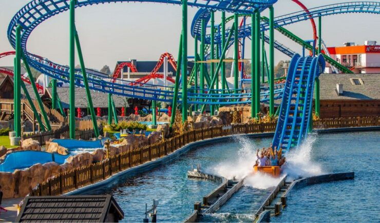 From Kraków: Energylandia Amusement Park Transfer and Entry - Experience Highlights