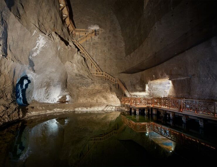 From Krakow: Guided Wieliczka Salt Mine and Chapel Tour - Tour Highlights