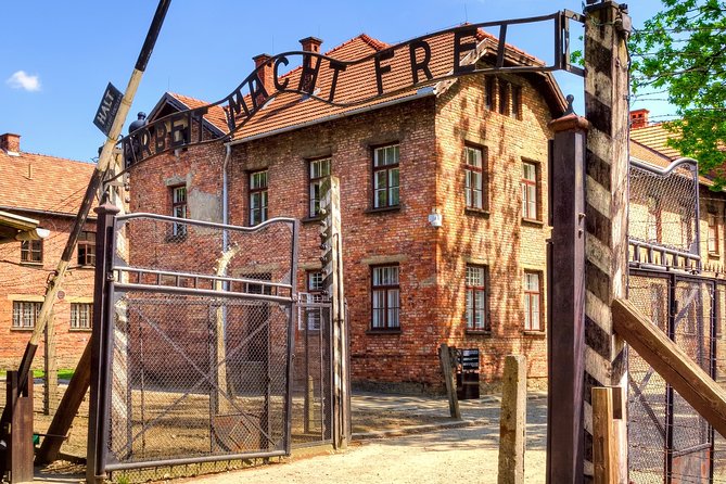 From Krakow: Live Guided Tour Auschwitz-Birkenau - Itinerary Details