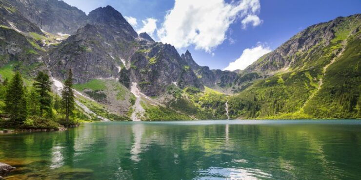 From Krakow: Morskie Oko Lake Tour and Thermal Baths Visit - Scenic Beauty and Nature Walk