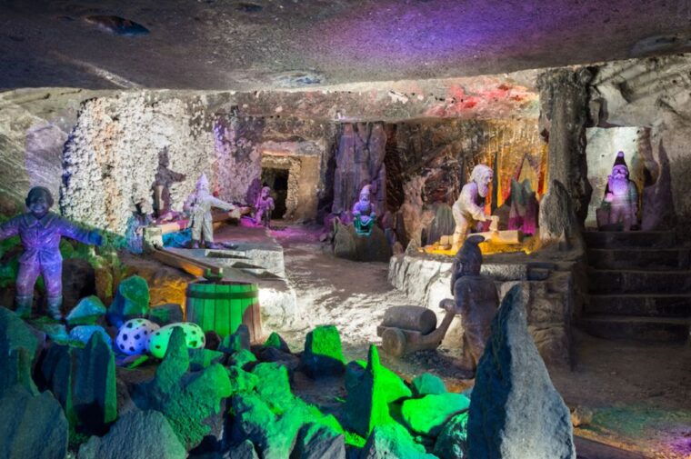 From Krakow: Wieliczka Salt Mine Tour with Guide - The Itinerary: What You’ll See and Experience