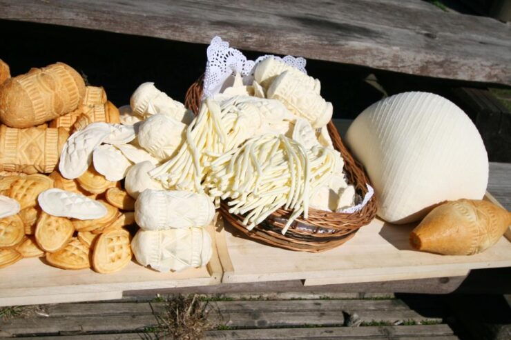 From Krakow: Zakopane Day Tour With Tasting & Funicular Ride - Tour Highlights