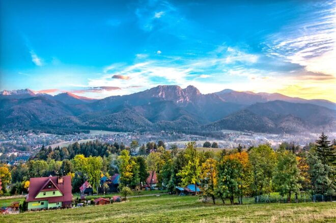 From Krakow: Zakopane Day Trip With Funicular & Food Tasting - Included Services