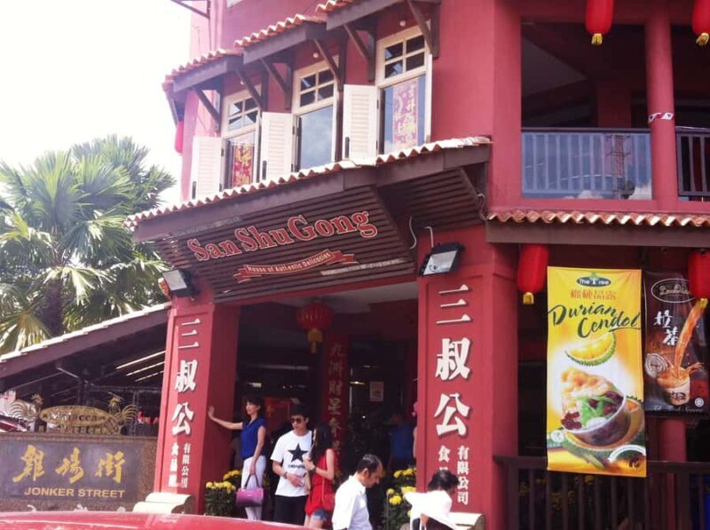 From Kuala Lumpur: Full-Day Tour to Malacca - Transportation and Group Size