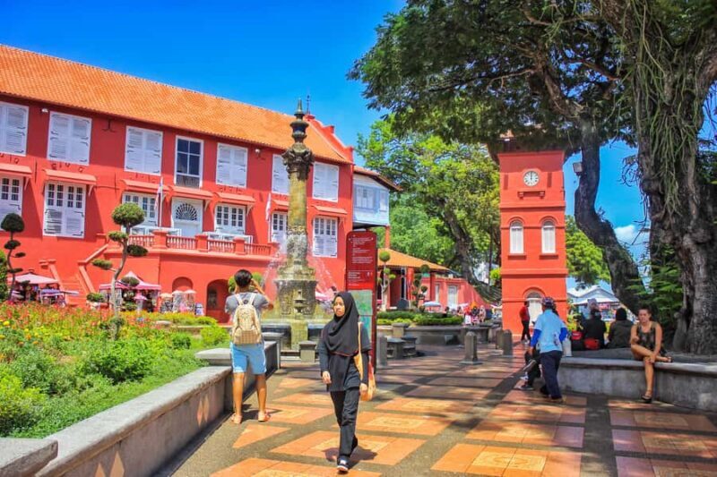 From Kuala Lumpur: Malacca Day Trip - Red Square & Jonker St - Who Should Consider This Tour?